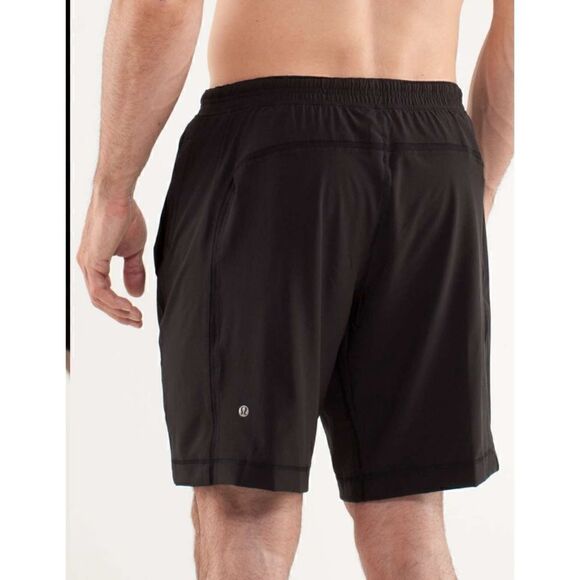Lululemon  Athletica Run Response Short Size XXL 9” - Picture 4 of 8